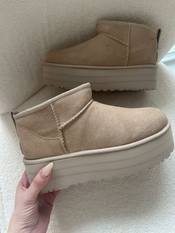 UGG Platform Bej